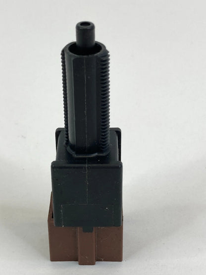 2008-2013 NISSAN ROGUE 07-19 VERSA BRAKE STOP LAMP STOPLAMP SENSOR SWITCH OEM