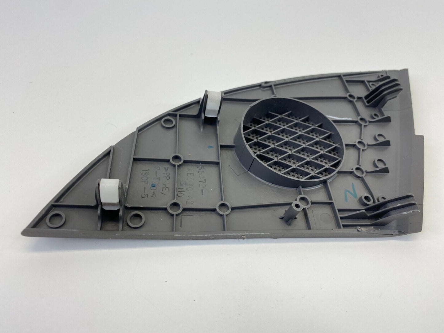 04-10 Toyota Sienna Upper Dash Left Side Speaker Trim Grill Cover 55472-AE010
