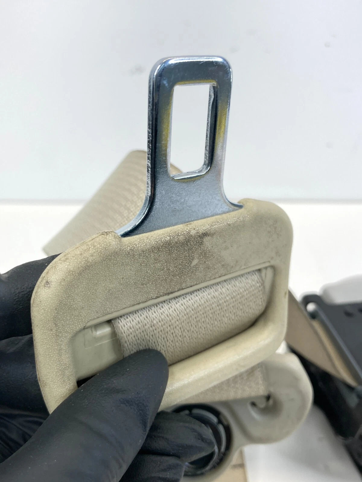 2006-2008 INFINITI FX35 FX45 FRONT RIGHT PASSENGER SIDE SEAT BELT RETRACTOR OEM