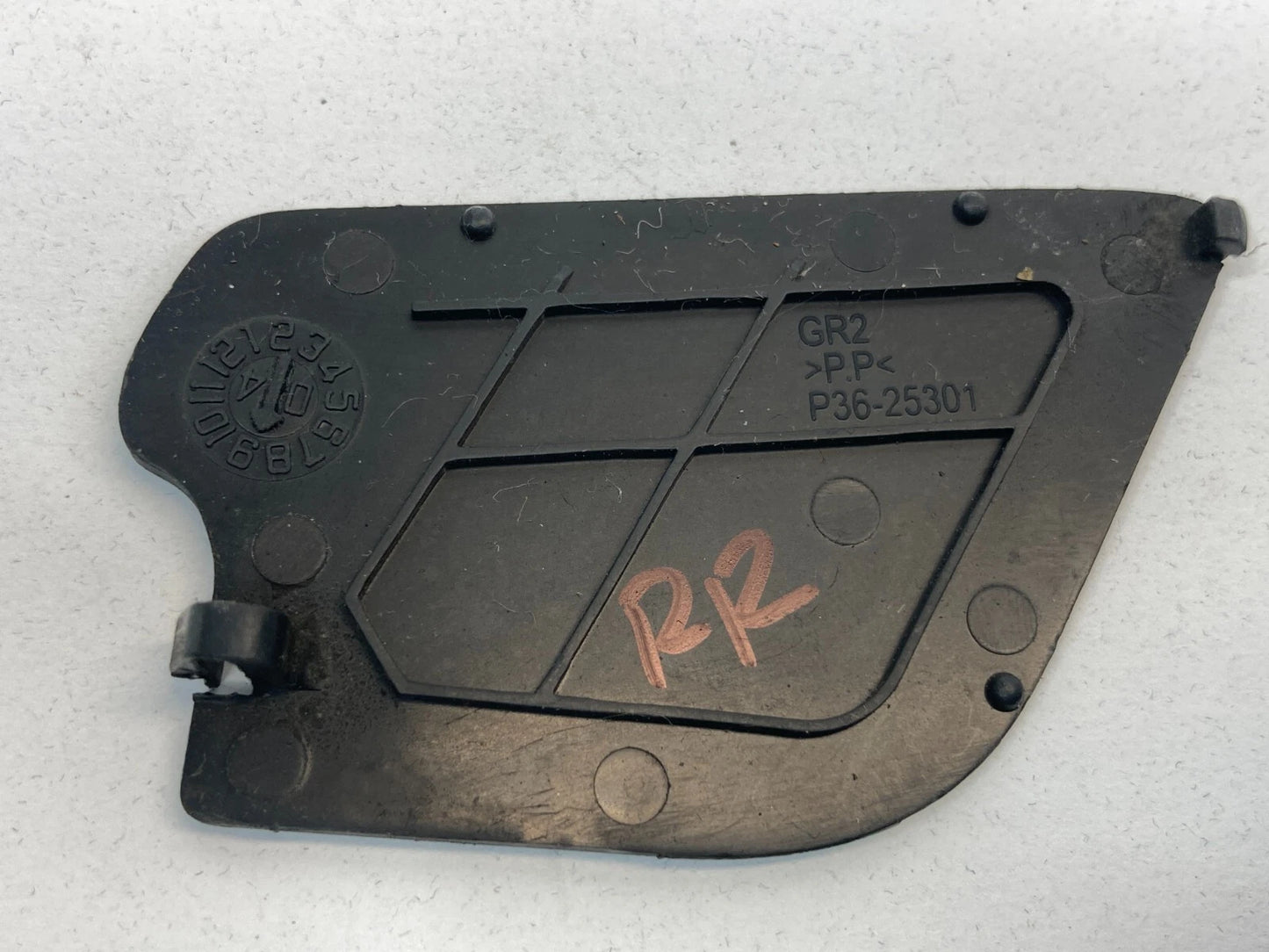 04-08 ACURA TL REAR RIGHT SIDE DOOR INTERIOR HANDLE SCREW COVER CAP P36-25301