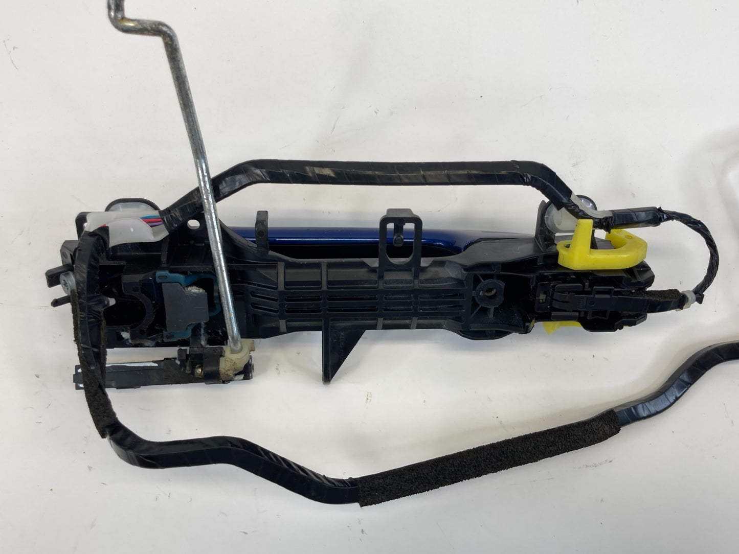 10-15 Toyota Prius Front Right Side Exterior Outer Door Handle 89746-47040 OEM