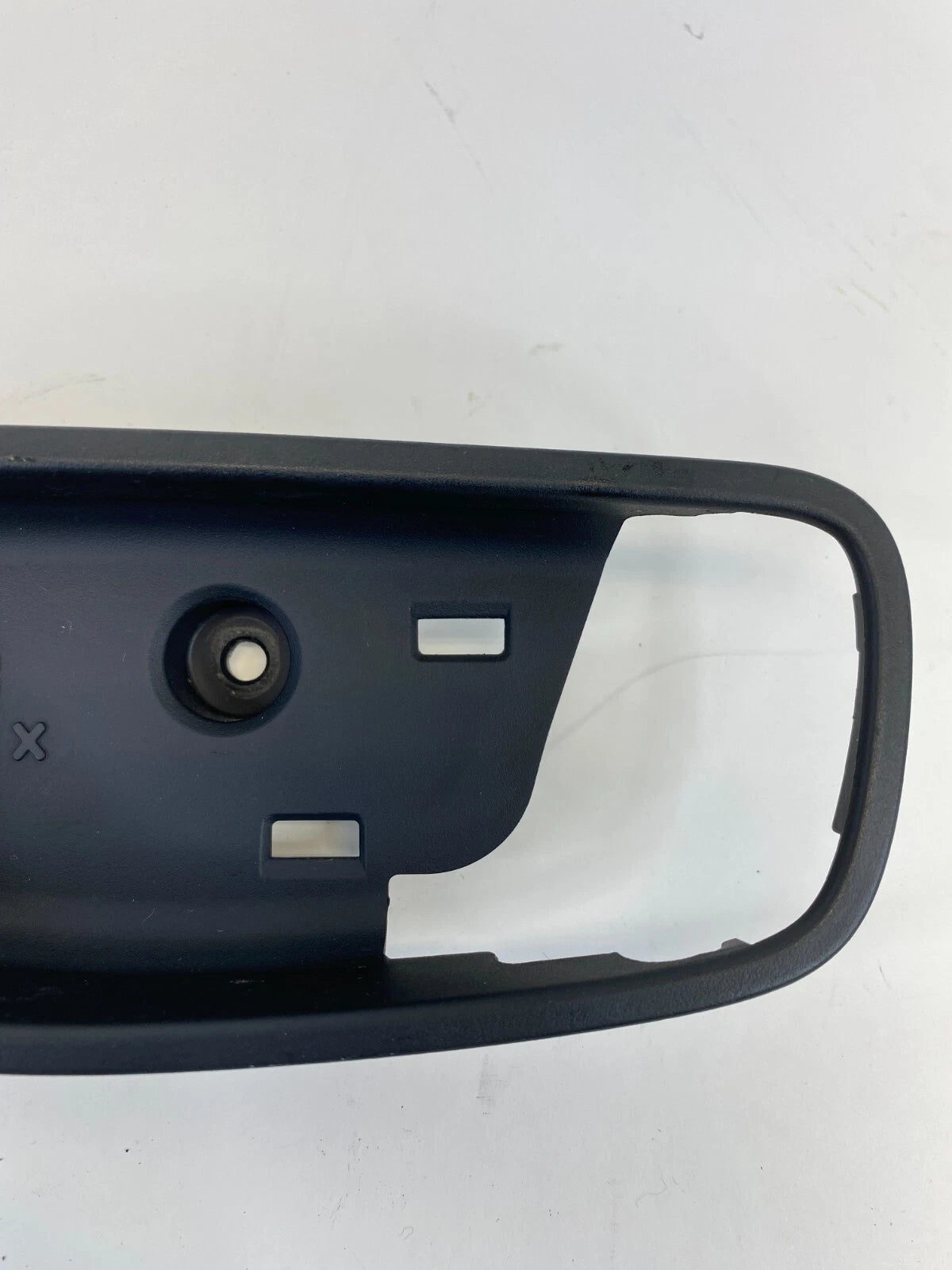 14-16 KIA FORTE REAR RIGHT INNER INTERIOR DOOR HANDLE BEZEL COVER 83621-A7000