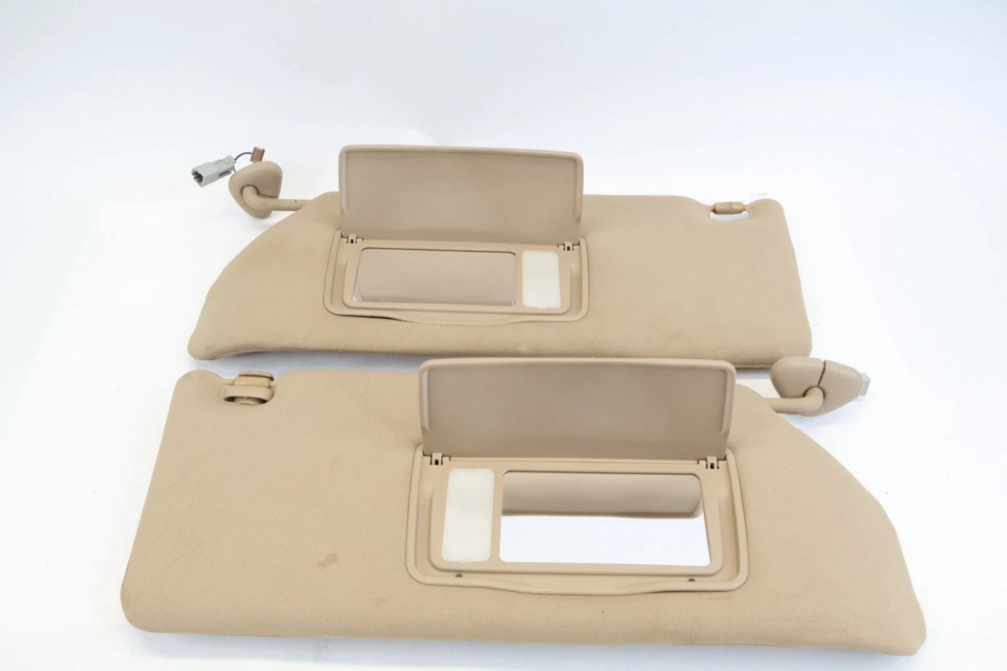 2005-2007 HONDA ODYSSEY SUNVISOR SUN VISORS SHADE SET LH RH W MIRROR LIGHTED OEM