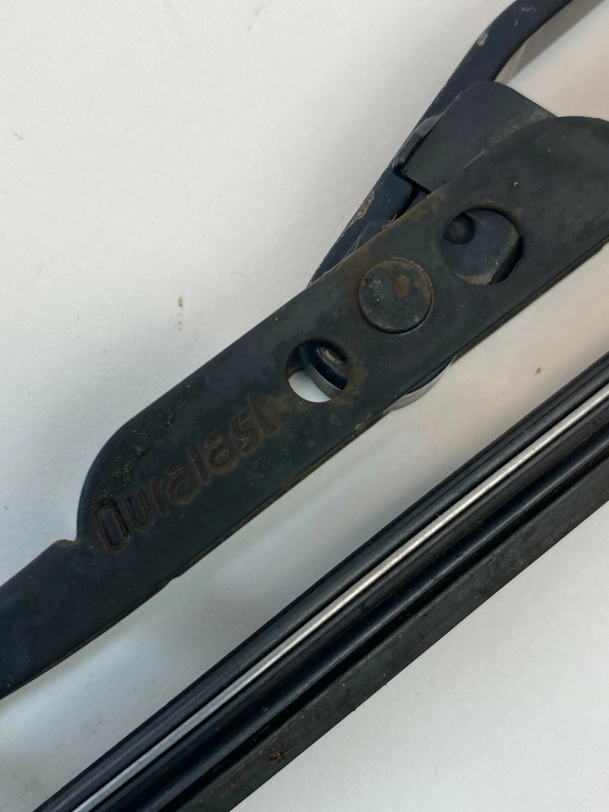 07-17 JEEP COMPASS 07-12 CALIBER REAR WINDSHIELD WIPER ARM & BLADE 05303787AD