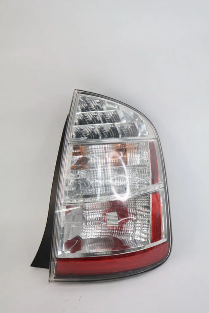 2006-2009 TOYOTA PRIUS PASSENGER SIDE TAIL LIGHT TAILLIGHT LAMP ASSEMBLY OEM
