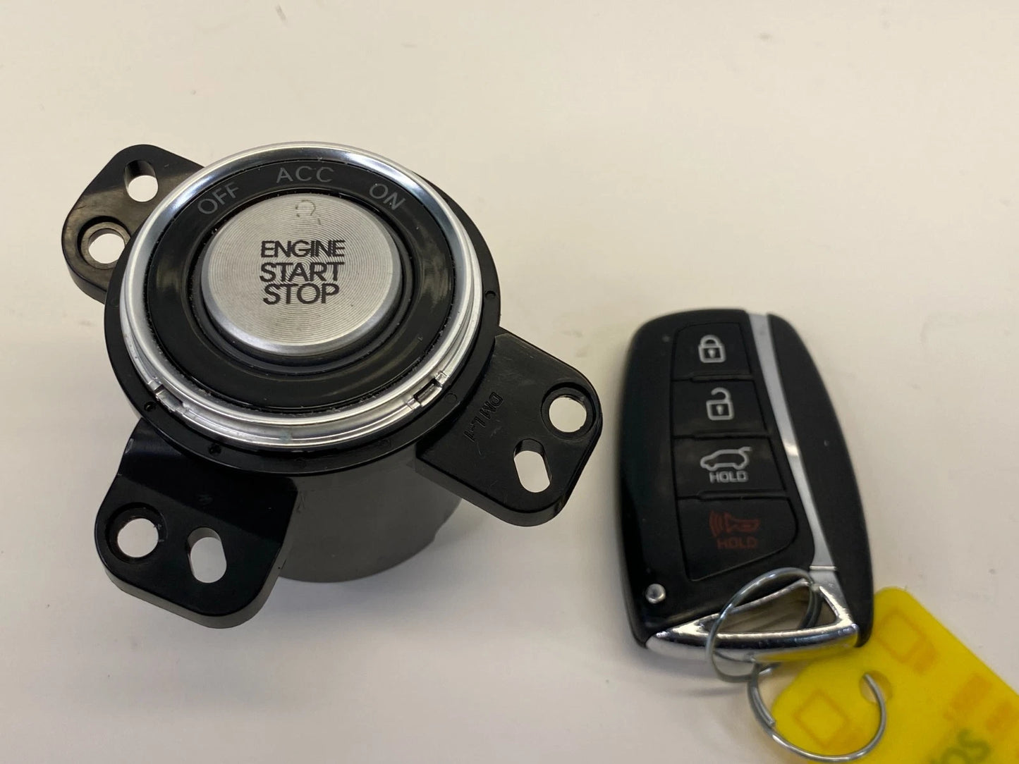 2017-2019 HYUNDAI SANTA FE ENGINE IGNITION START STOP BUTTON W/ SMART KEY OEM