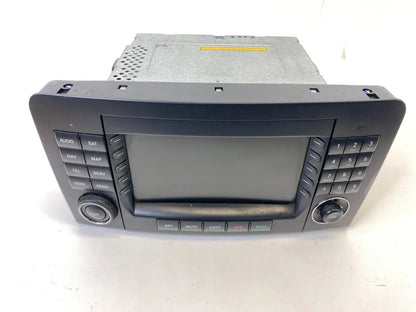 2007 2008 MERCEDES-BENZ GL450 06-08 ML500 AM/FM RADIO CD DISC NAVIGATOR SCREEN