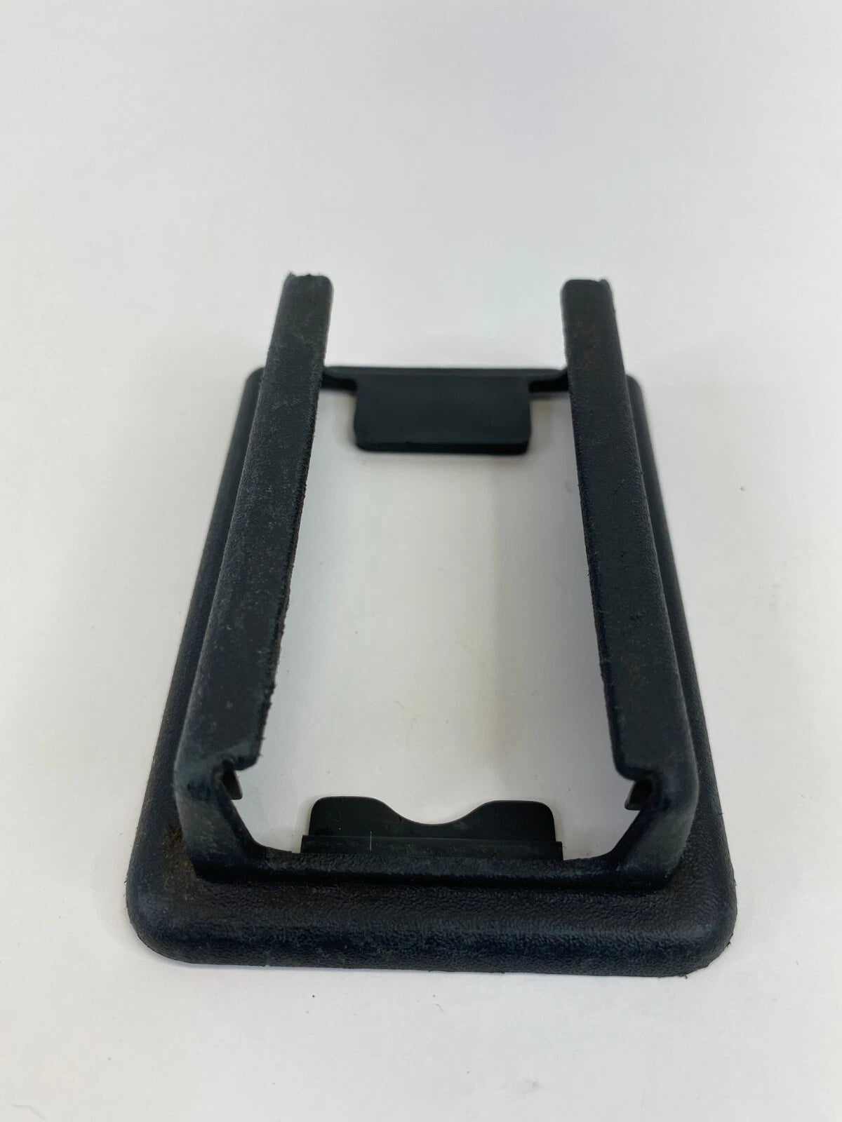 2011-2023 DODGE CHARGER FRONT LEFT SIDE SEAT TRACK RAIL COVER CAP TRIM L0202140