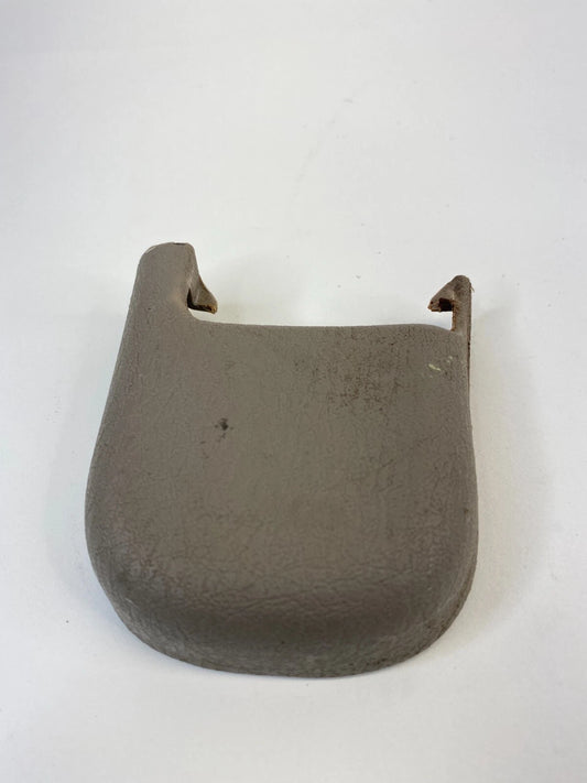 2004 FORD EXPLORER FRONT RIGHT SEAT TRACK END COVER TRIM CAP 78619C10-ACW OEM