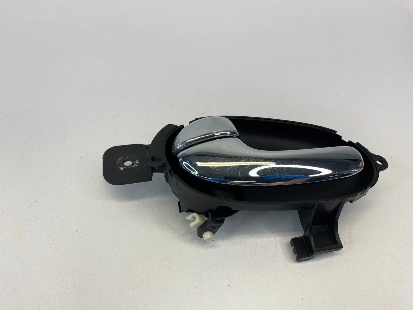 2005-2009 SAAB 9-7X FRONT LEFT DRIVER SIDE INTERIOR INNER DOOR HANDLE FR LH OEM