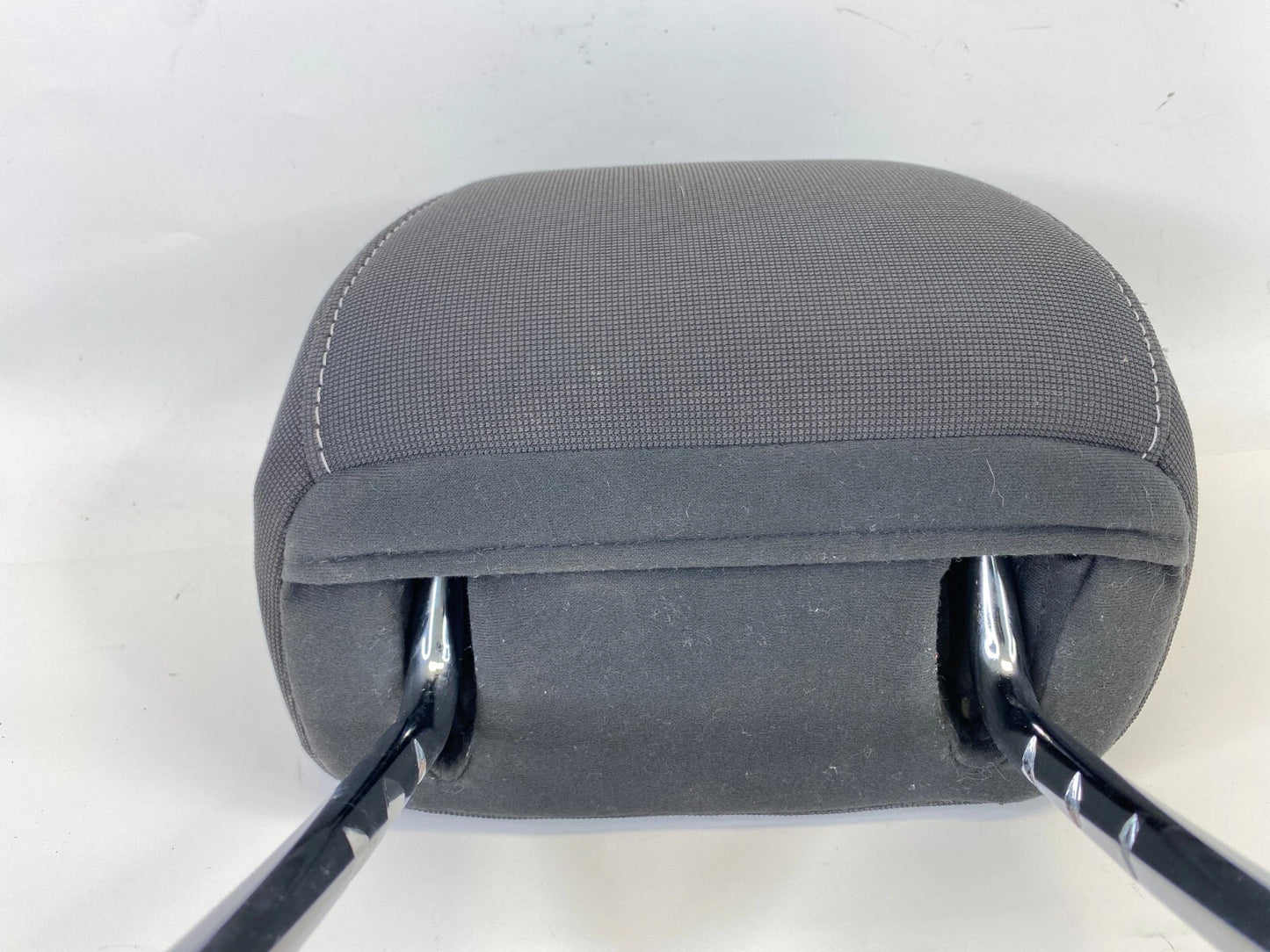 2012-2014 FORD FOCUS FRONT LEFT DRIVER SIDE SEAT HEADREST HEAD REST ASSEMBLY