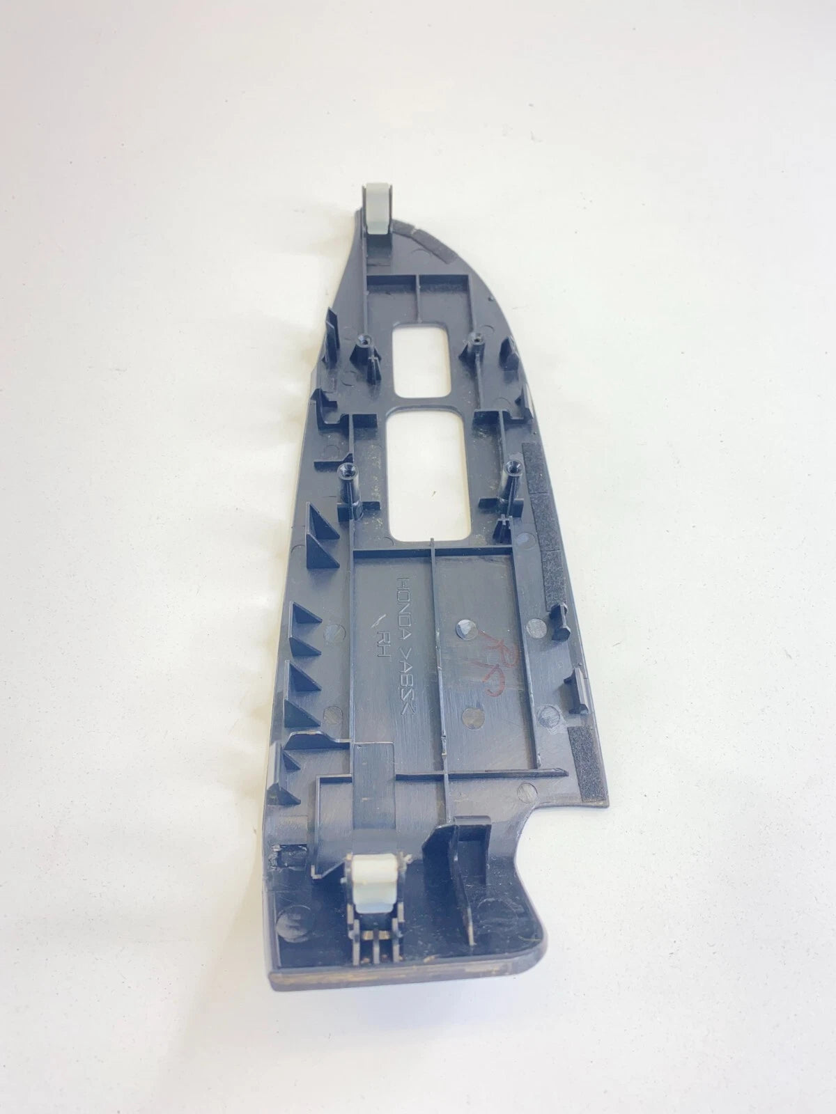 2005-2007 HONDA ODYSSEY RH SIDE DOOR POWER WINDOW SWITCH COVER MOUNT OEM