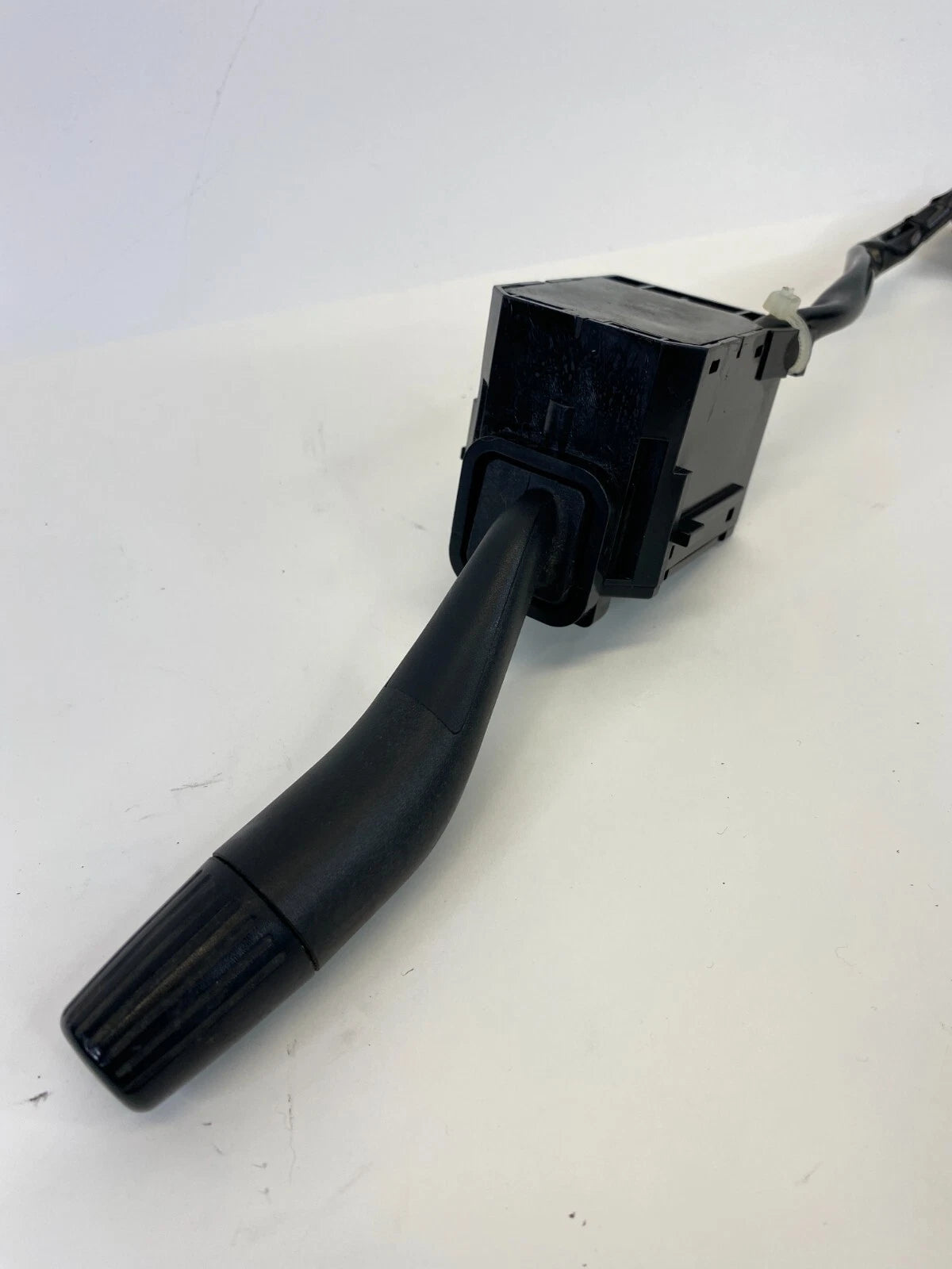 2005-2007 HONDA ODYSSEY LEFT HEADLAMP TURN SIGNAL LAMP SWITCH OEM FACTORY M22658