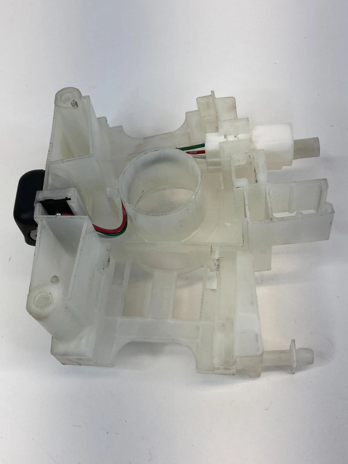 2003-2004 SUBARU FORESTER STEERING COLUMN COMBO SWITCH HOUSING 83111SA06 OEM