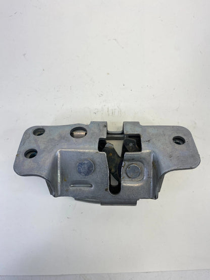 08-16 CHRYSLER TOWN & COUNTRY REAR RIGHT SIDE SLIDING DOOR LOCK LATCH CATCH OEM