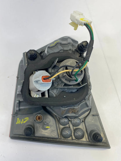 2010-2013 KIA FORTE SEDAN REAR LEFT INNER TAILLIGHT TRUNK LID MOUNTED LAMP OEM