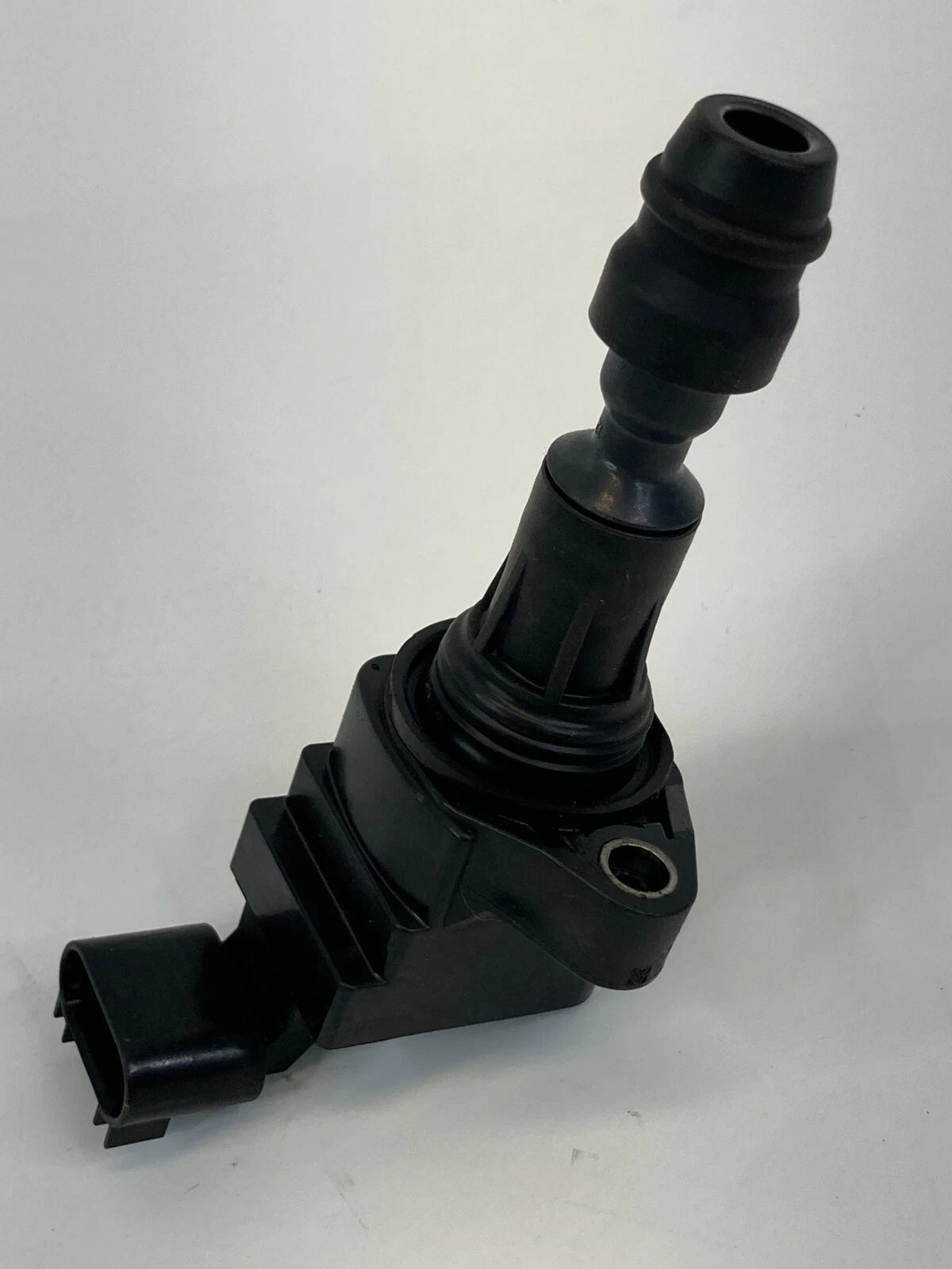 2011-2017 BUICK REGAL 2.4L L4 ENGINE IGNITION COIL IGNITOR IGNITER 12638824 OEM