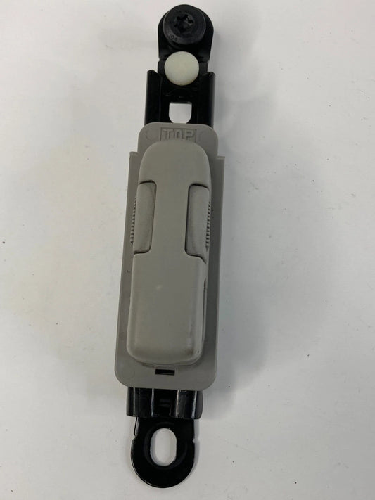 2008-2012 CHEVROLET MALIBU FRONT RIGHT SEAT BELT HEIGHT ADJUSTER 6154358A OEM