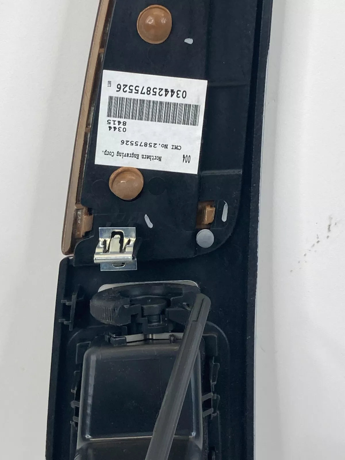 2008-2011 CADILLAC STS CENTER DASH RADIO BEZEL TRIM PANEL AIR VENTS 25875526 OEM