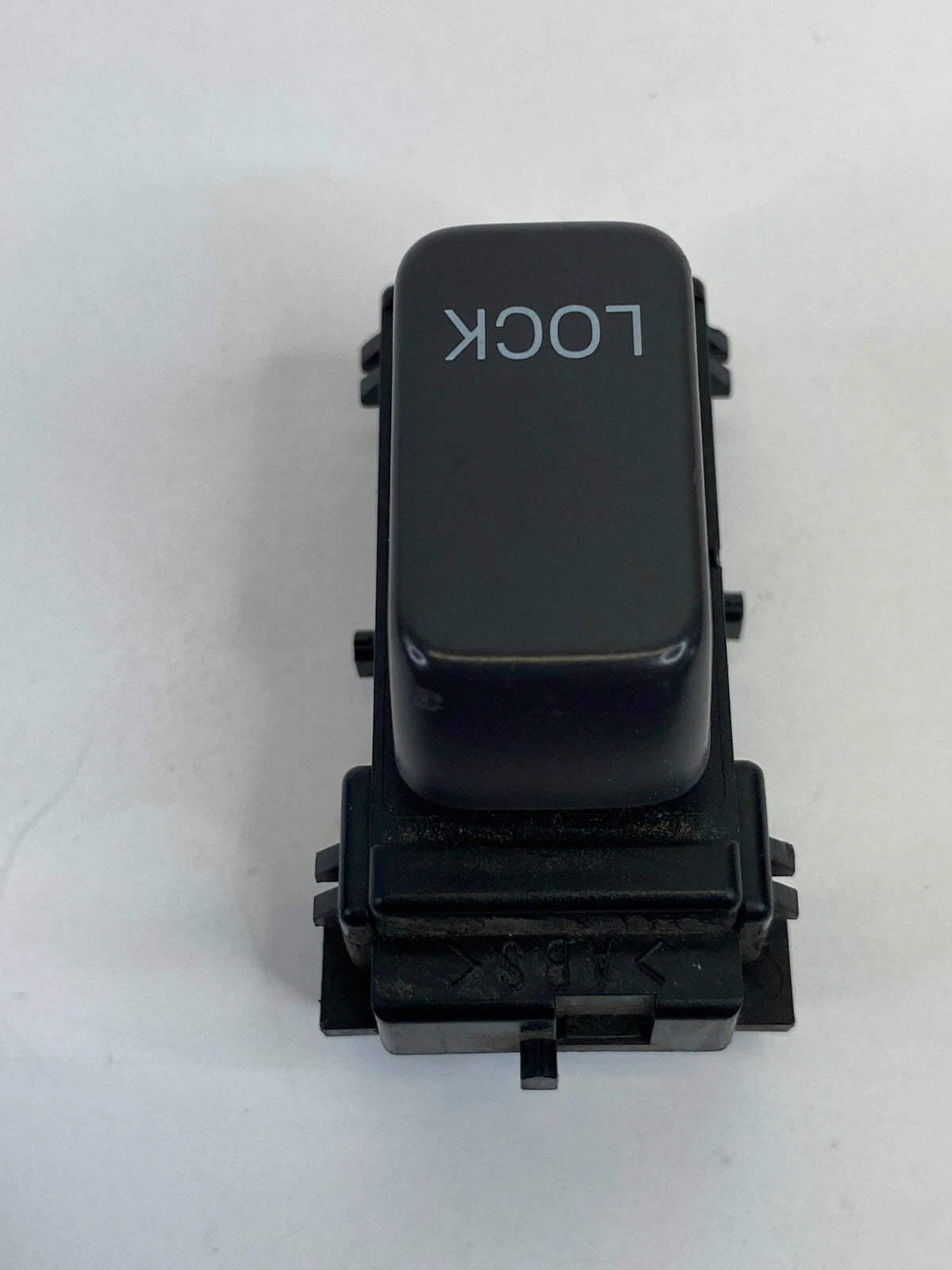 2000-2005 CADILLAC DEVILLE REAR RIGHT SIDE DOOR LOCK SWITCH ASSY 25664000 OEM