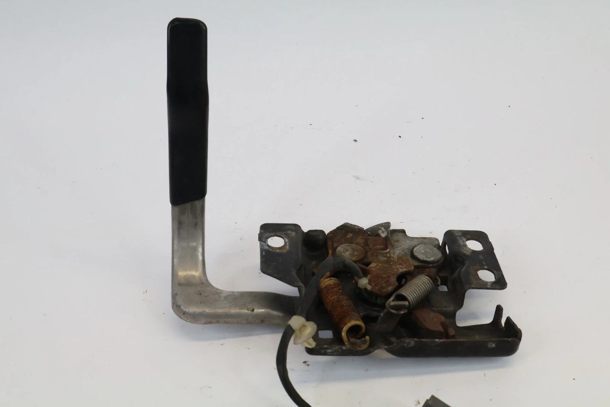 2003 2004 2005 HONDA PILOT EX EX-L HOOD LOCK LATCH RELEASE OEM