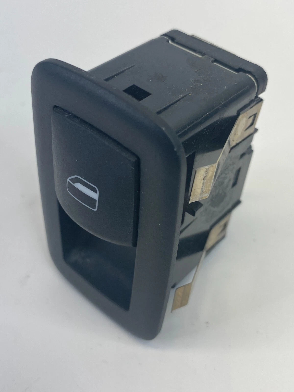 09-14 VOLKSWAGEN ROUTAN REAR RIGHT SLIDING DOOR POWER WINDOW SWITCH 68020400AC