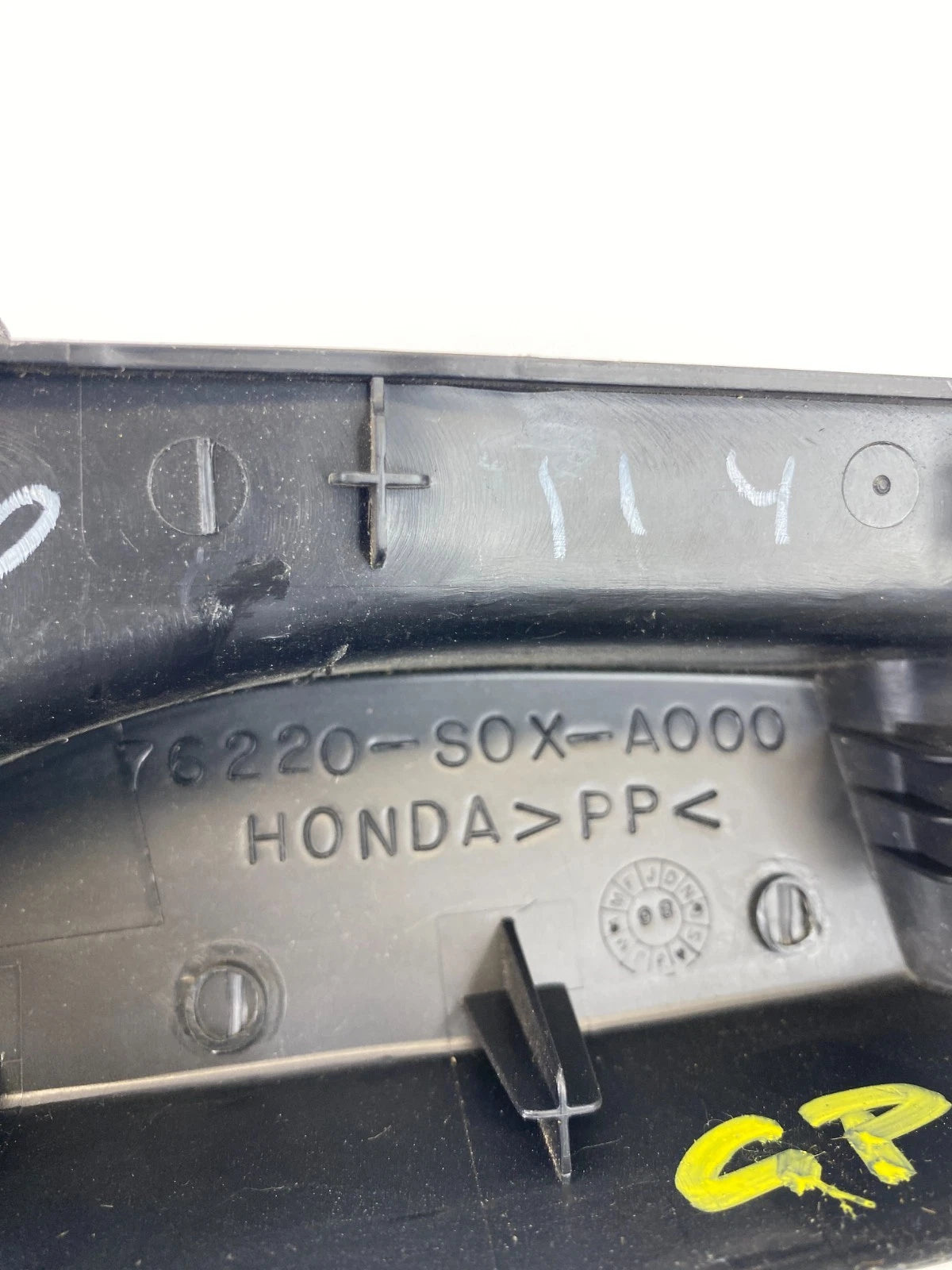 99-04 HONDA ODYSSEY FRONT RIGHT INNER DOOR CORNER MIRROR COVER 76220-S0X-A000