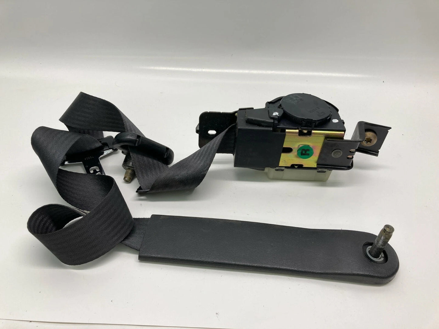 00-02 FORD ESCORT ZX2 COUPE FRONT RIGHT PASSENGER SIDE SEAT BELT RETRACTOR OEM