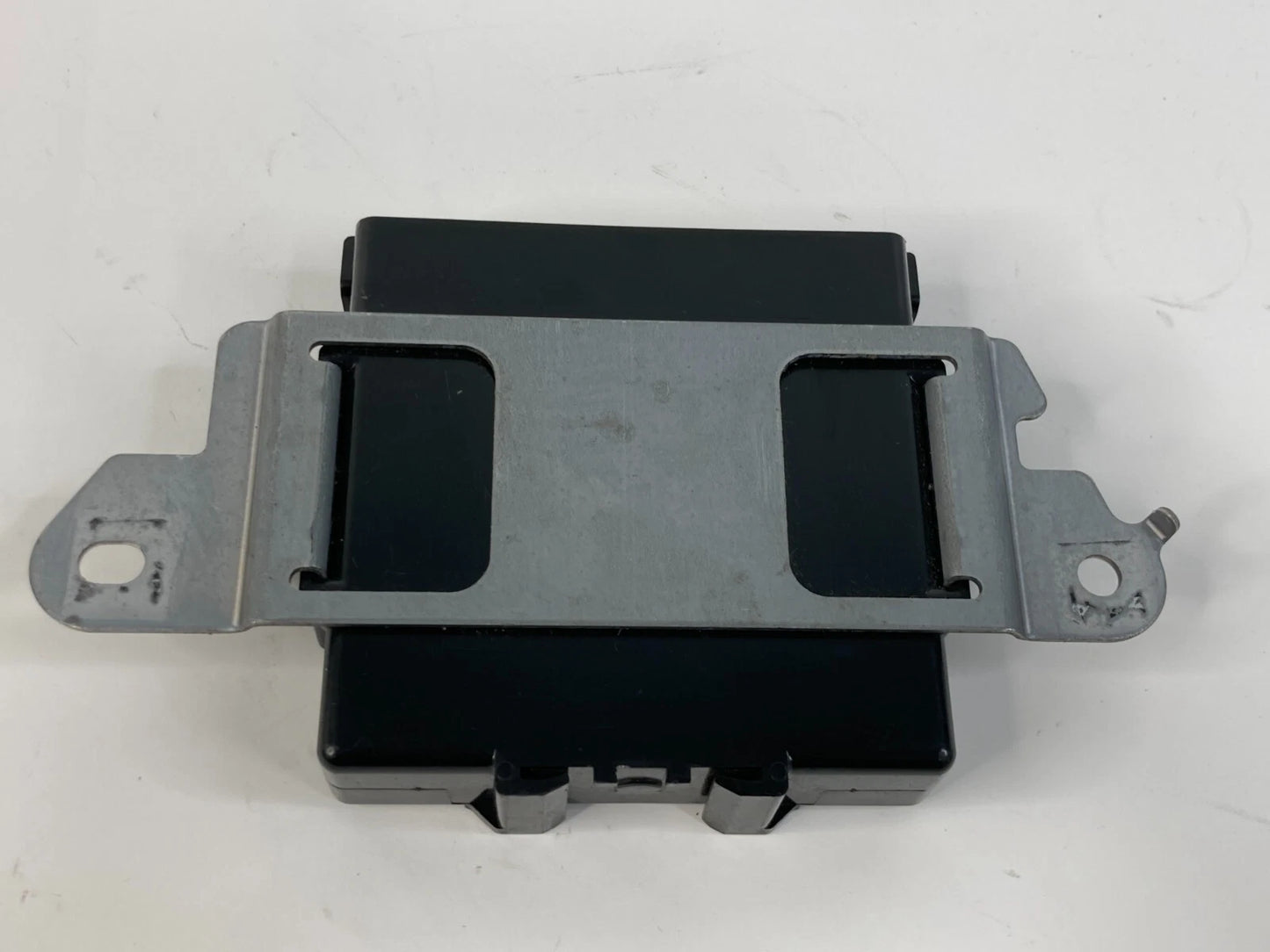 06-09 TOYOTA PRIUS ANTI-THEFT LOCKING SMART KEY CONTROL MODULE 89990-47023 OEM
