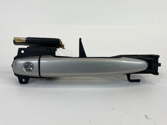 04-10 TOYOTA SIENNA FRONT RIGHT FR RH PASSENGER SIDE EXTERIOR DOOR HANDLE OEM