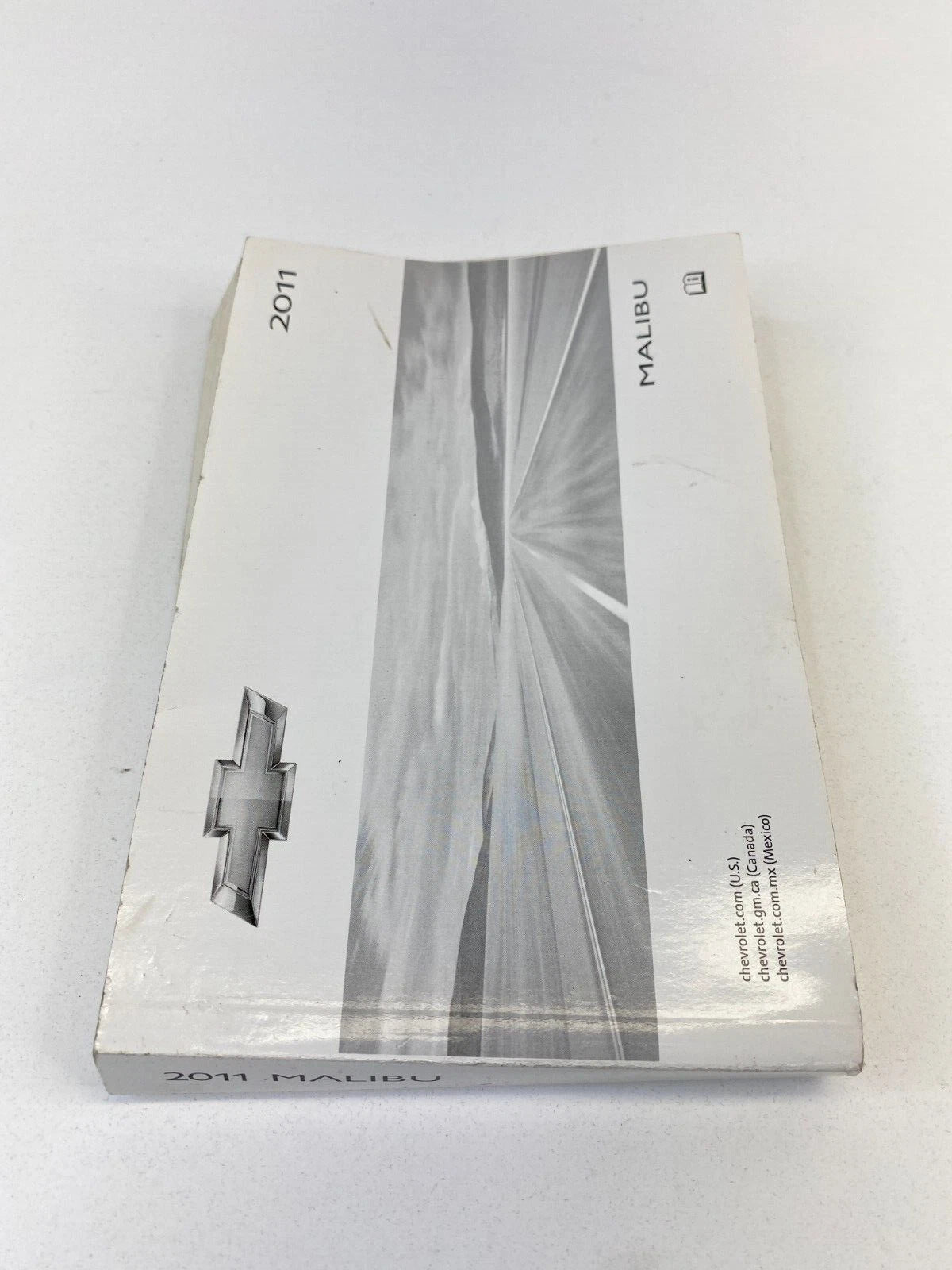 2011 11 CHEVROLET MALIBU SEDAN OWNER'S MANUAL GUIDE BOOK 20786885 OEM