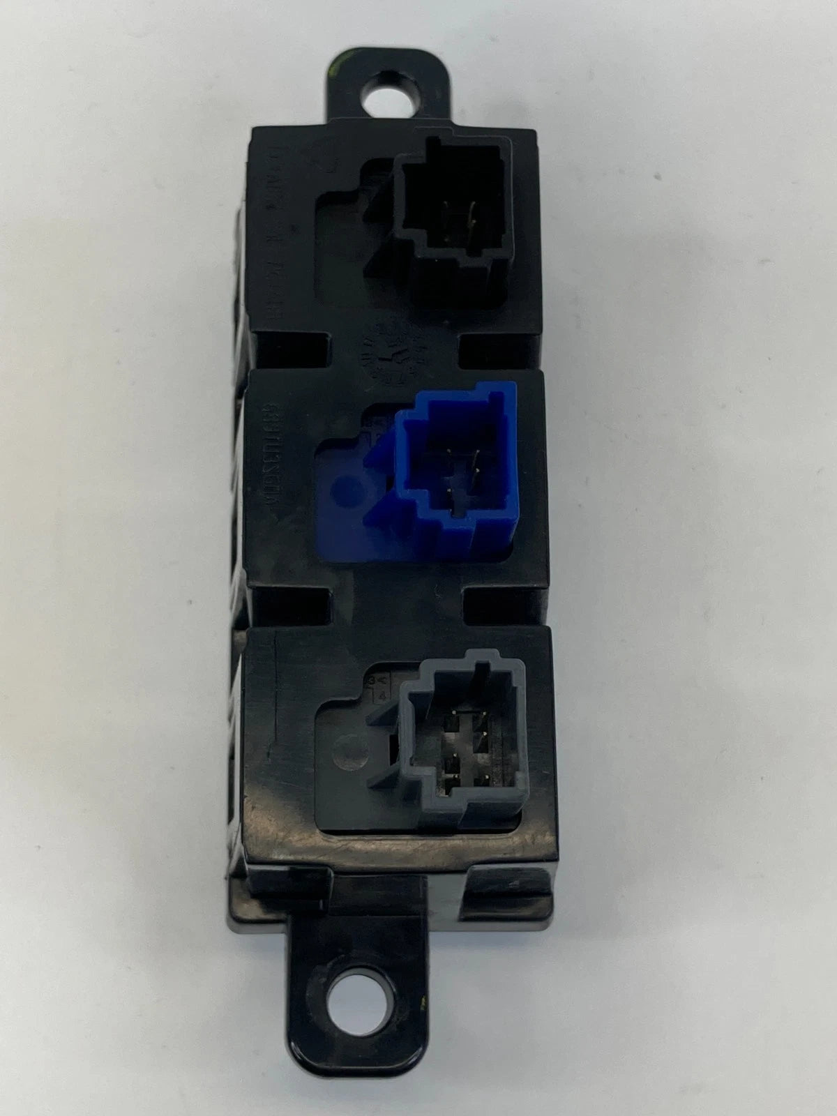 2013-2019 NISSAN SENTRA DASH ECO / SPORT /TRACTION OFF CONTROL SWITCH PANEL OEM