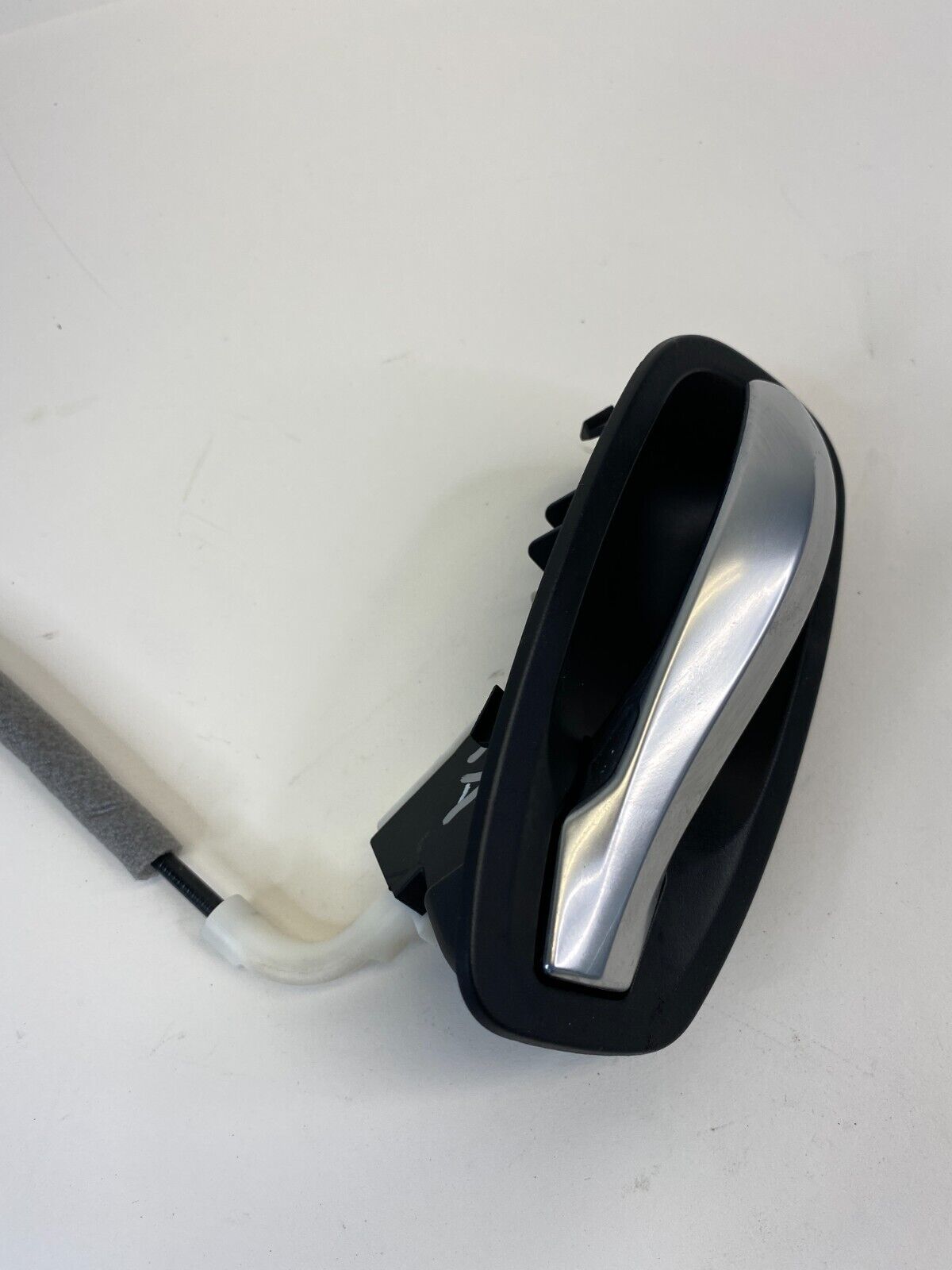 2008-2010 BMW 550i Rear Right Back Side Interior Inner Door Handle 1360536SW OEM