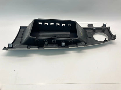 2006 2007 CHRYSLER PT CRUISER RIGHT PASSENGER SIDE DASH BEZEL TRIM PANEL COVER
