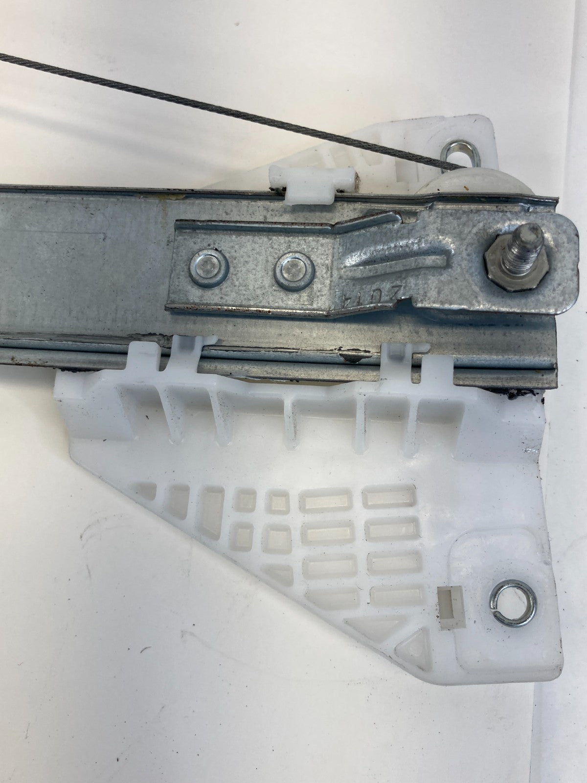 2013-2019 Ford Escape Rear Right Side Door Window Regulator W/ Motor CM093180-06