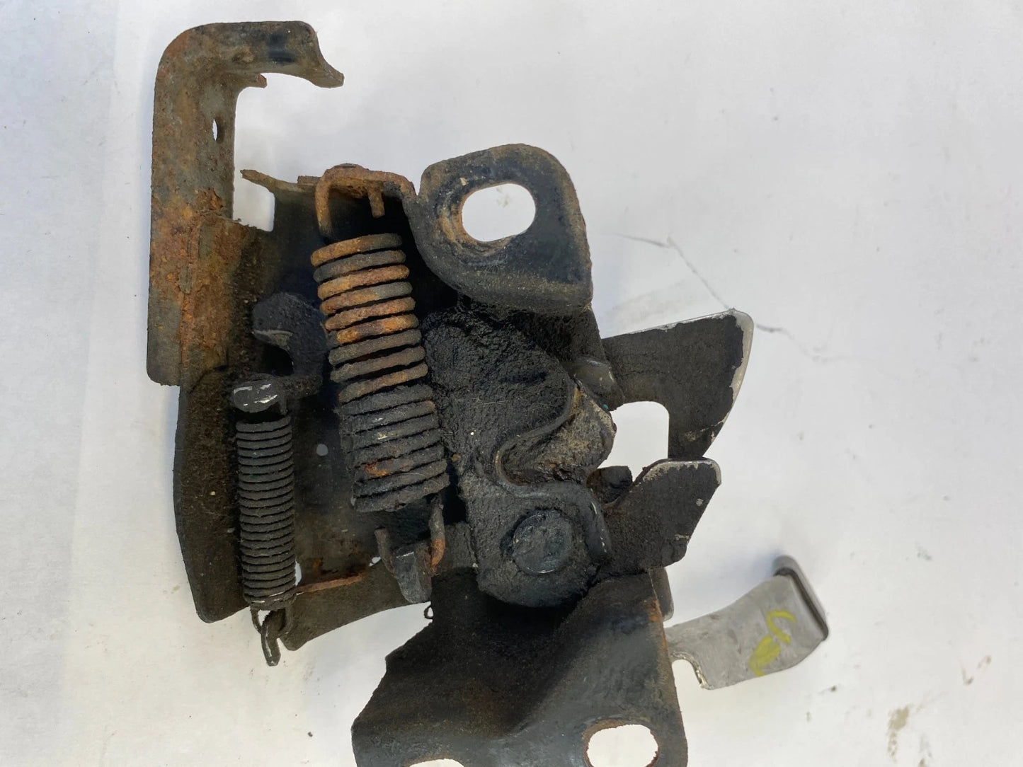 2003-2008 HONDA ELEMENT FRONT HOOD LOCK LATCH ACTUATOR RELEASE OEM
