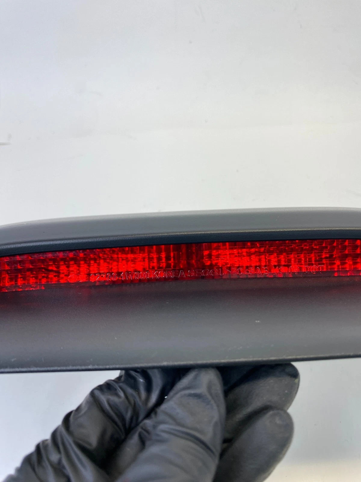 2012-2017 KIA RIO SEDAN REAR CENTER HIGH MOUNT STOP LIGHT LAMP OEM