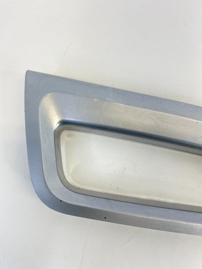 2008 2009 2010 Saturn Vue Rear Left Side Interior Door Pull Handle Trim Bezel