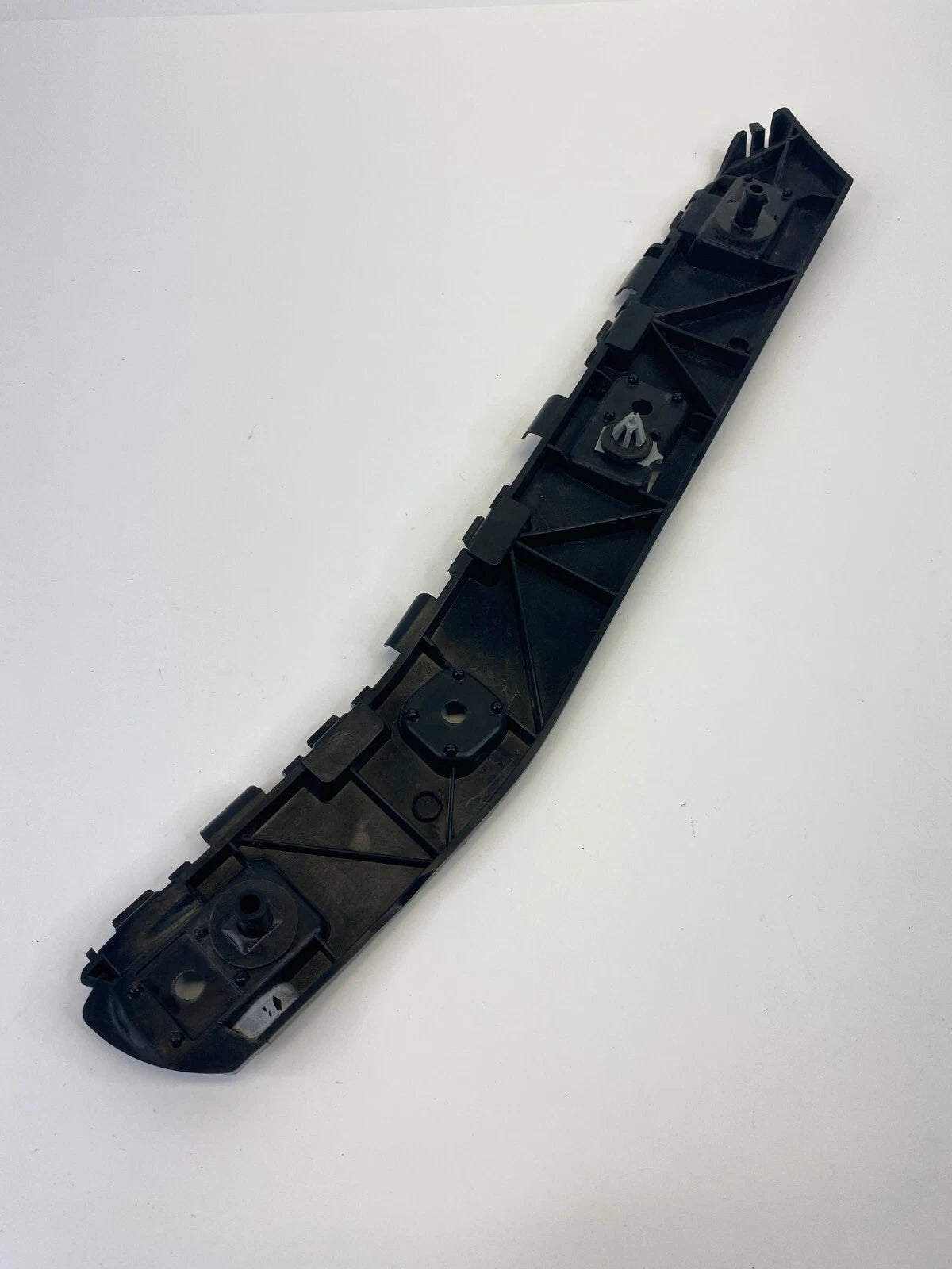 2013-2016 FORD ESCAPE REAR BUMPER RIGHT SIDE SUPPORT BRACKET CJ54-17E850-AD OEM