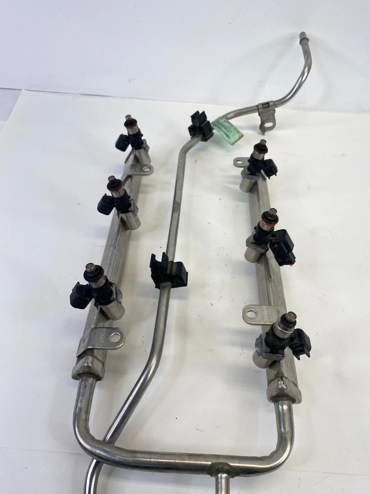 2013-2019 FORD FLEX 3.5L ENGINE FUEL SUPPLY INJECTOR INJECTION RAIL W/ LINE OEM