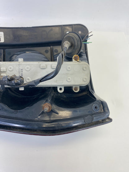 2002-2009 Chevrolet Trailblazer Right Passenger Tail Light Taillight OEM