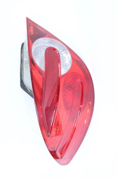 2006-2010 MERCEDES W251 R350 REAR RIGHT PASSENGER OUTER TAIL LIGHT TAILLIGHT OEM