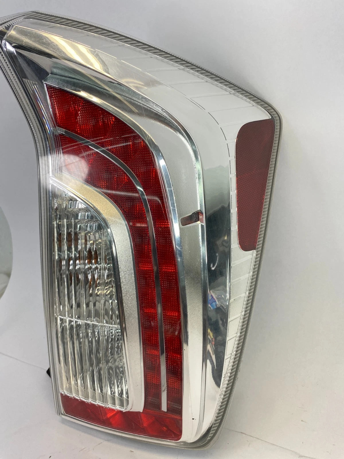 2012-2015 TOYOTA PRIUS REAR RIGHT PASSENGER SIDE TAILLIGHT TAIL LAMP ASSY OEM