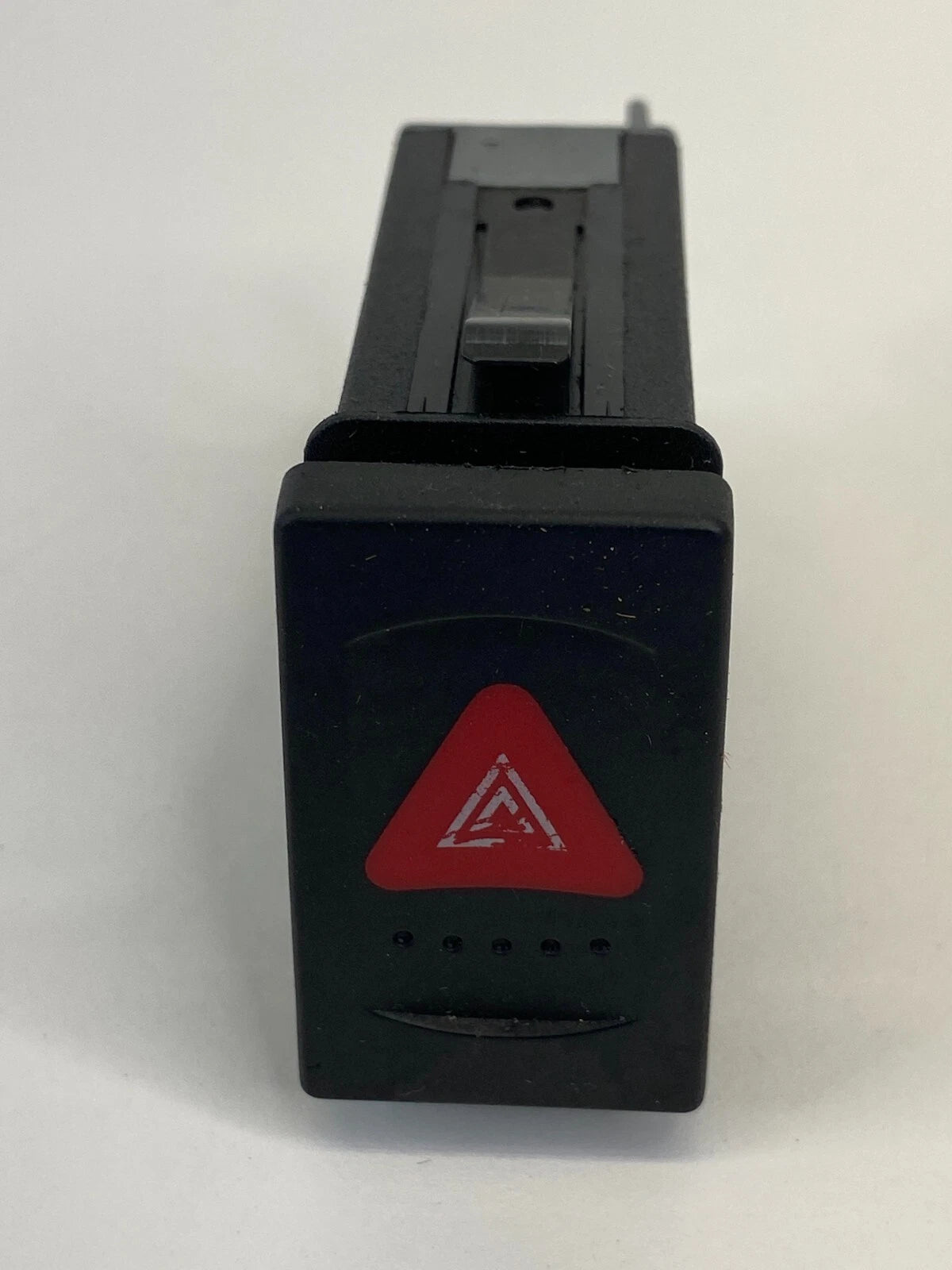1998-2005 VOLKSWAGEN PASSAT EMERGENCY WARNING HAZARD LIGHT SWITCH 3B0953235D OEM