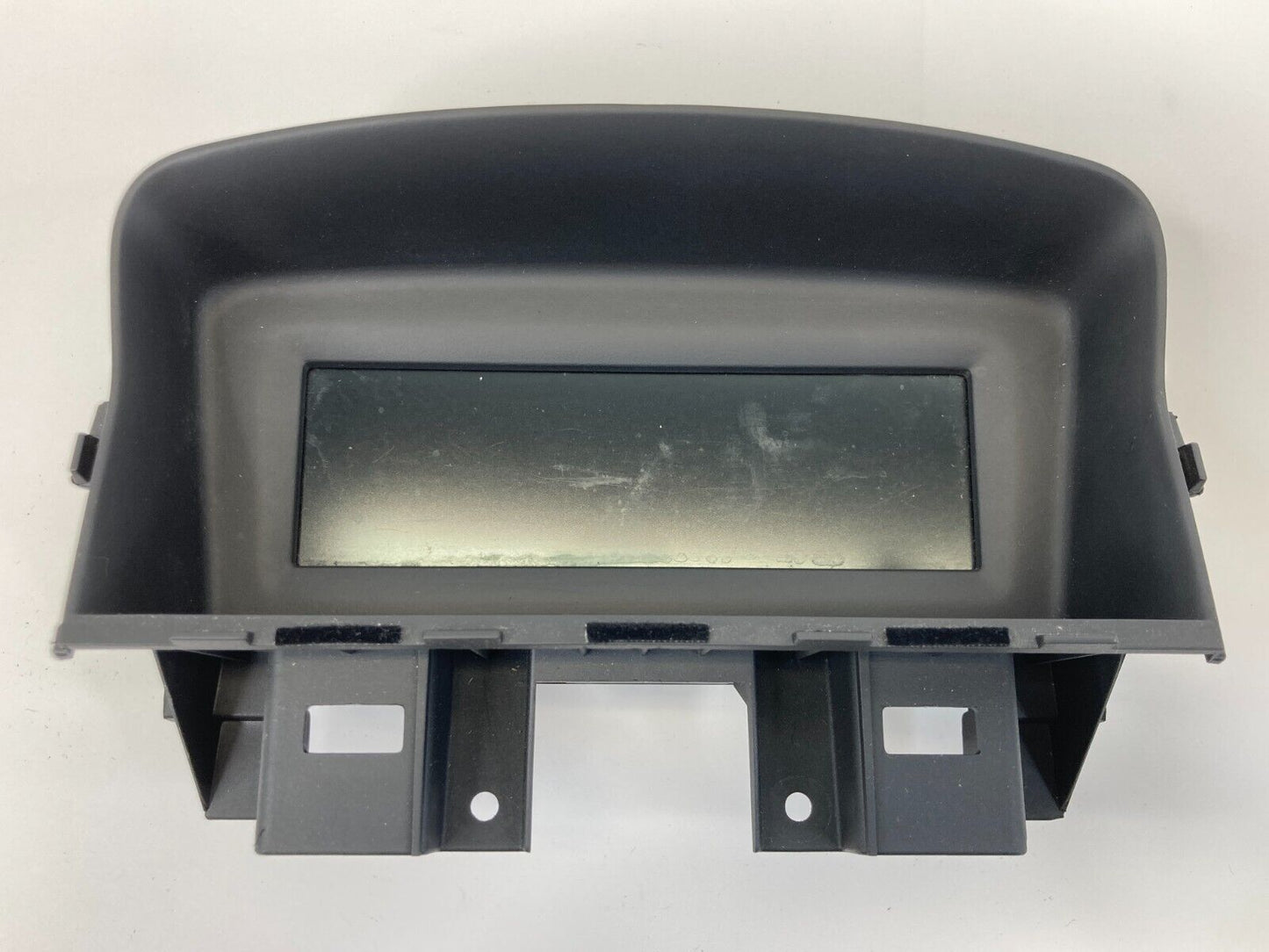 2011-2016 Chevrolet Cruze Dash Radio Display Information Screen 22858074 OEM