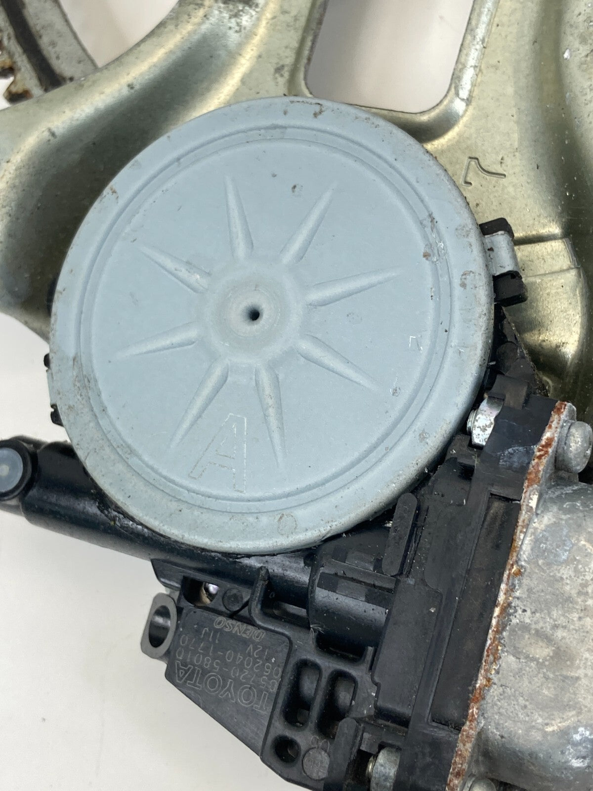 2006-2008 Lexus IS250 IS350 Front Door Power Window Motor 85720-58010 OEM