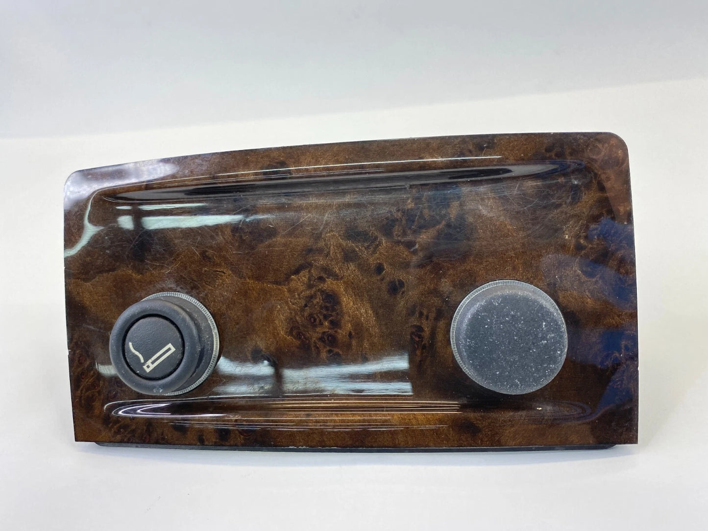 04-07 BMW 530I 525I REAR CENTER CONSOLE POWER OUTLET LIGHTER SOCKET 6-951-149