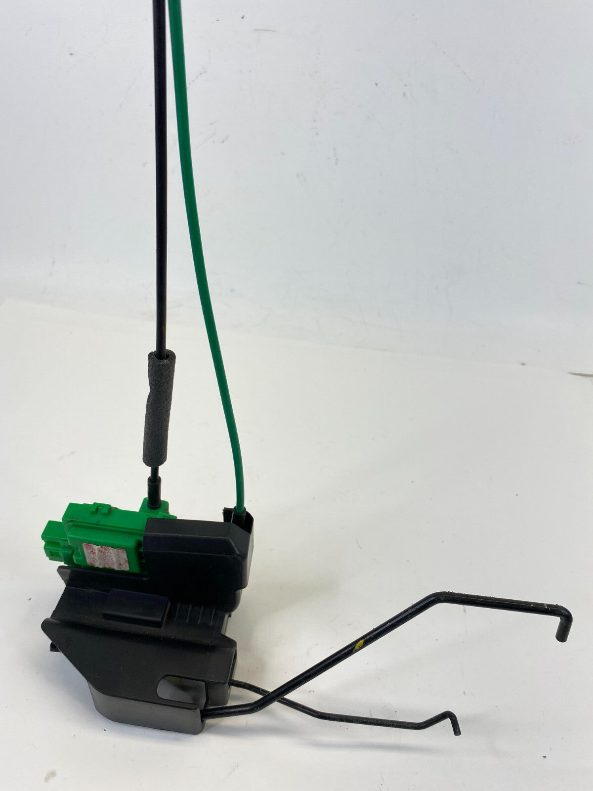 2012-2017 Hyundai Accent HATCHBACK Front Left Side Door Lock Latch Actuator OEM