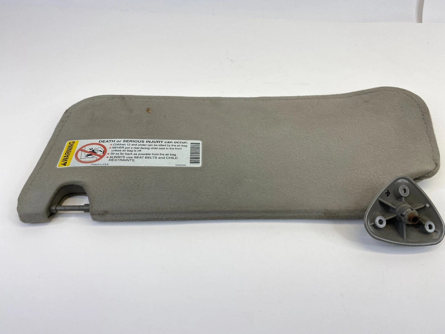1998-2003 CHEVY S10 STANDARD CAB RIGHT PASSENGER SUNVISOR SUN VISOR SHADE CLOTH