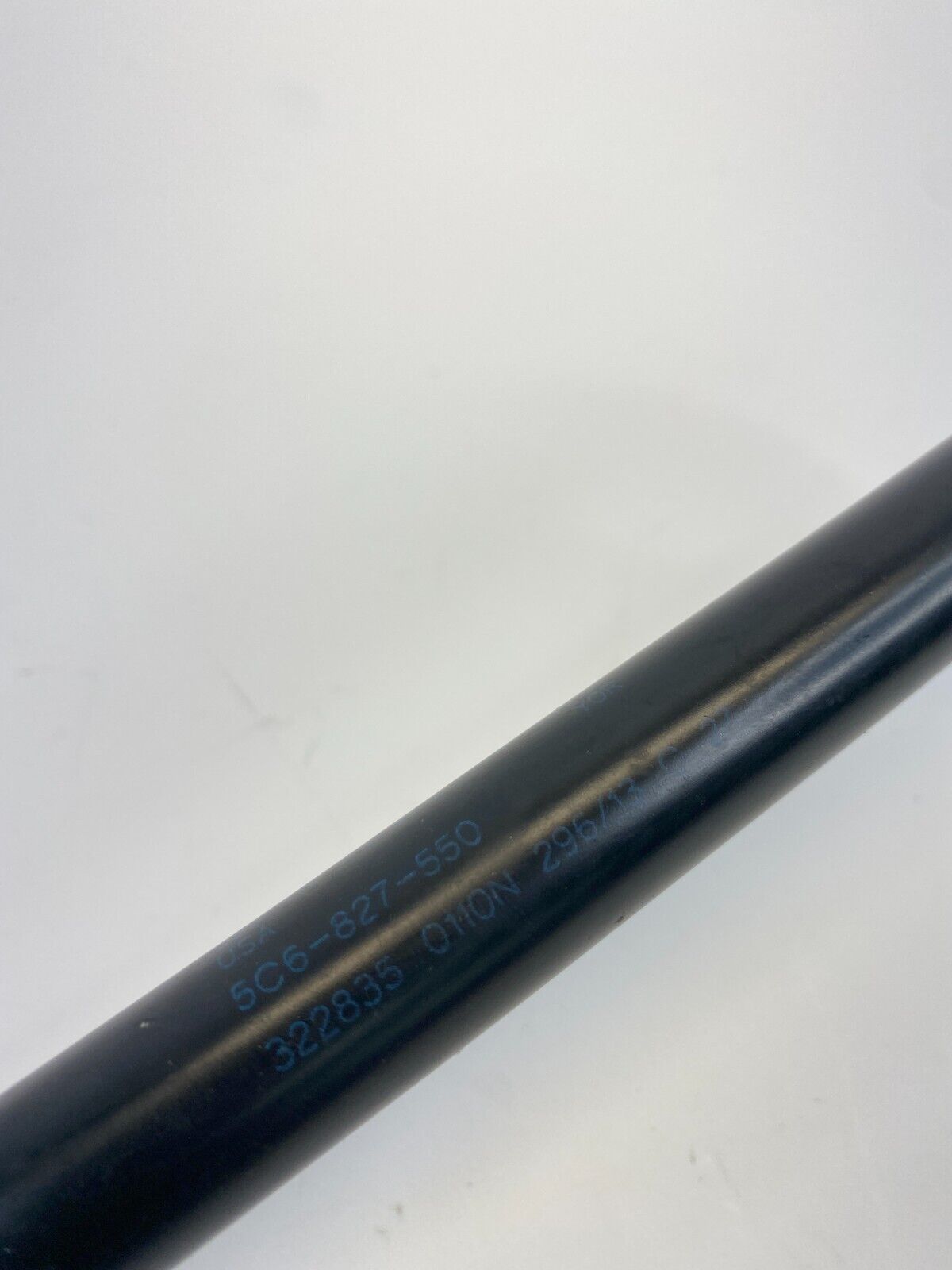 11-18 Volkswagen Jetta Sedan Rear Liftgate Lift Support Shock Struts 5C6-827-550